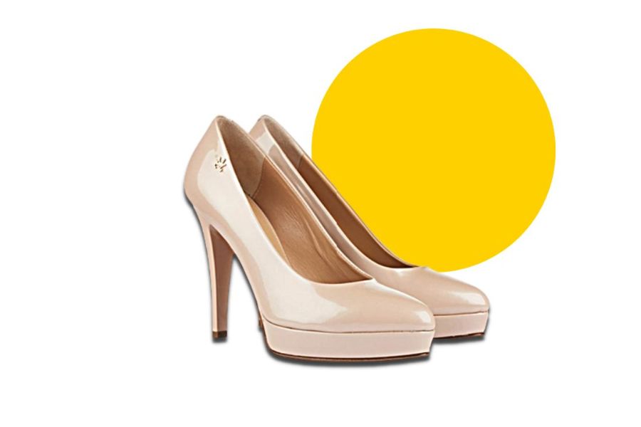 Latusa xử lý bụi bẩn, bùn đất, giày ố vàng hay mùi hôi, chăm sóc từng chi tiết từ trong ra ngoài để giày luôn như mới.