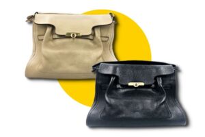 Dịch vụ vệ sinh túi xách tại Latusa giúp làm sạch, khử khuẩn và phục hồi bề mặt, giữ túi luôn mới đẹp và bền màu theo thời gian.