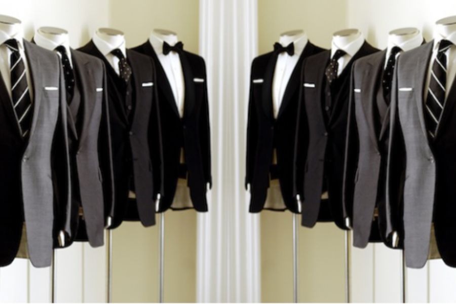 Những câu hỏi thường gặp về giặt hấp áo vest quận Tân Bình được Latusa giải đáp rõ ràng, giúp khách hàng yên tâm trước khi sử dụng dịch vụ.